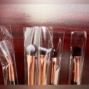 Eye makeup brushes brand new
